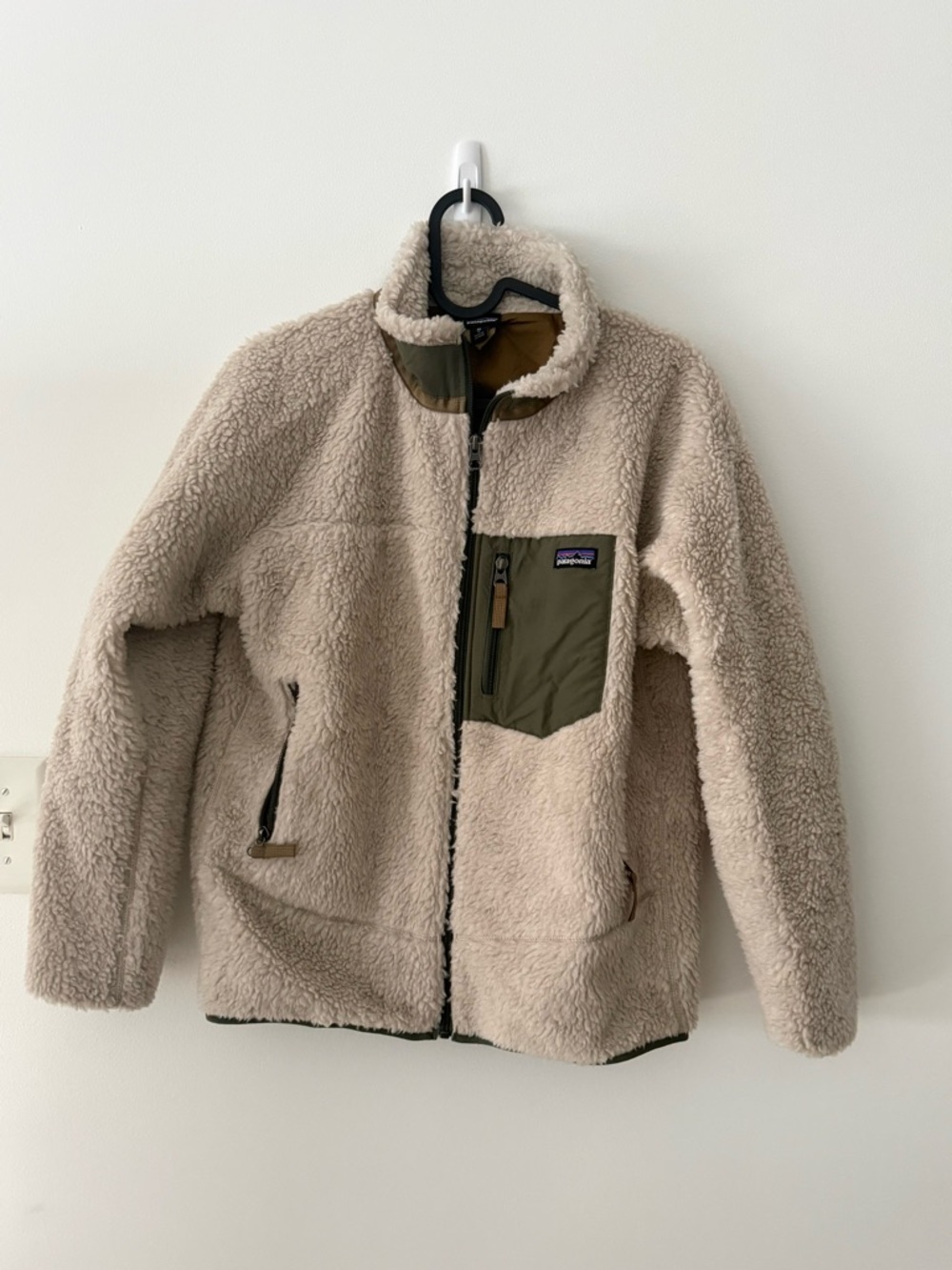 NWOT Patagonia Kids' Retro-X Fleece Jacket in Natural with Coriander Brown